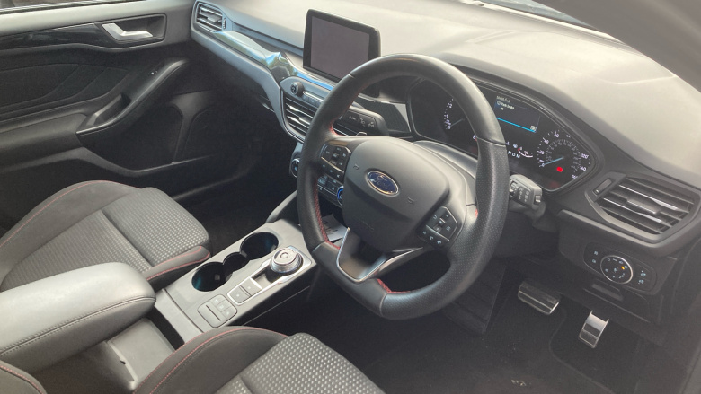 Ford Focus 1.0 EcoBoost 125 ST-Line 5dr Auto Petrol Hatchback